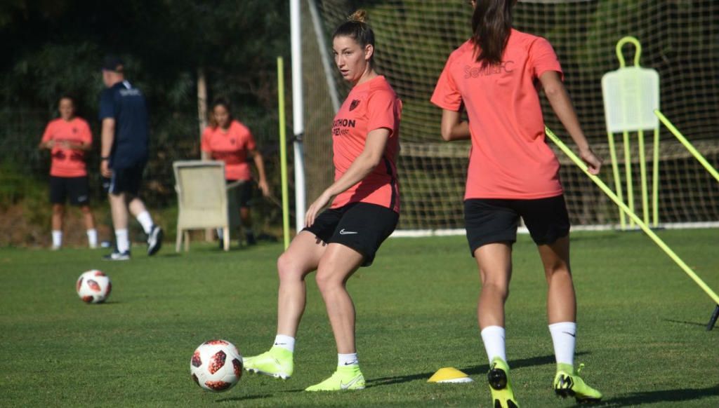 Cometti: "Es un orgullo poder ser una de las capitanas de este gran equipo"