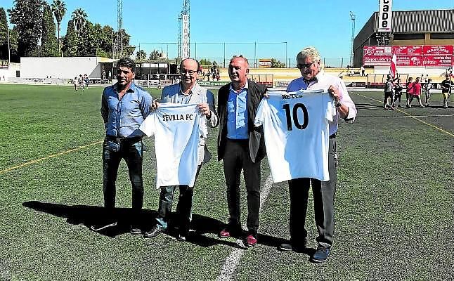 Utrera rinde su tributo a Reyes