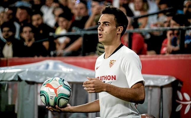 Reguilón: ¿Cómo no voy a ser feliz en el Sevilla?"