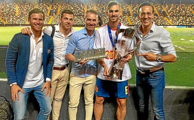 La agencia sevillana You First Sports se consolida en la lista Forbes