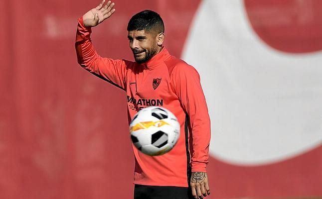Castro: "Banega está contento aquí y nosotros, con él"