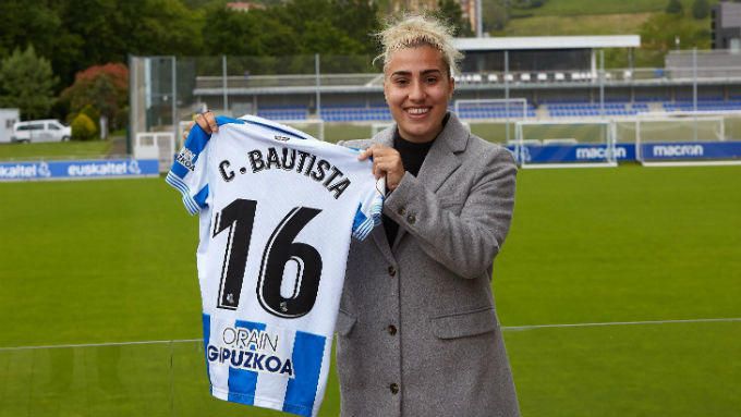 Carla Bautista: Futbolista, psicóloga y 'youtuber'