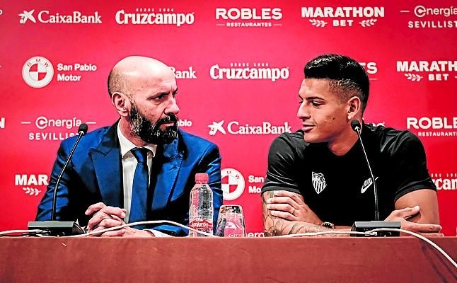Diego Carlos, el mejor para la afición