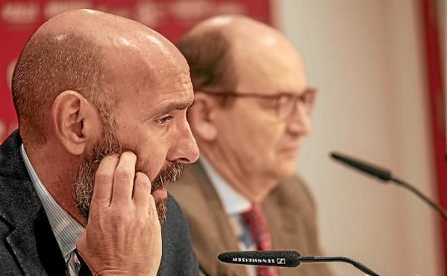 Monchi: "No nos cerramos a otra incorporación en enero"
