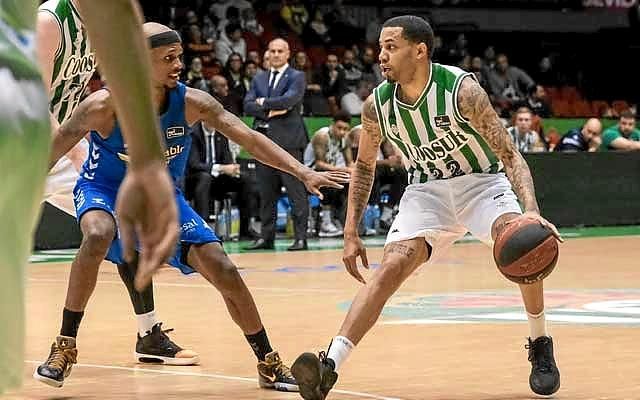 El Betis se encomienda a San Pablo