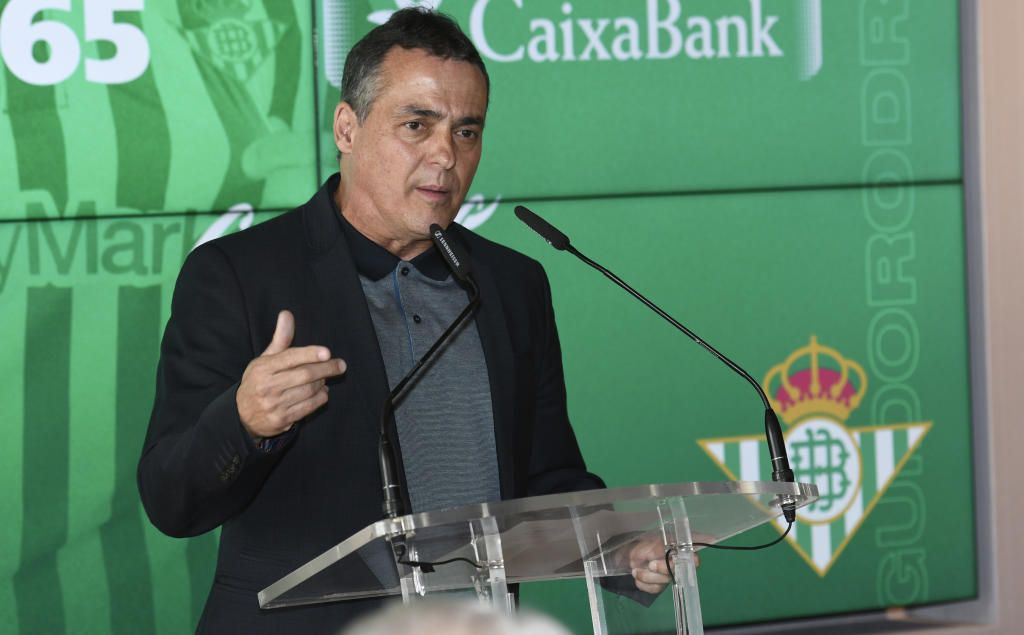 Alexis condiciona la continuidad de Rubi a lo que pase ante el Madrid