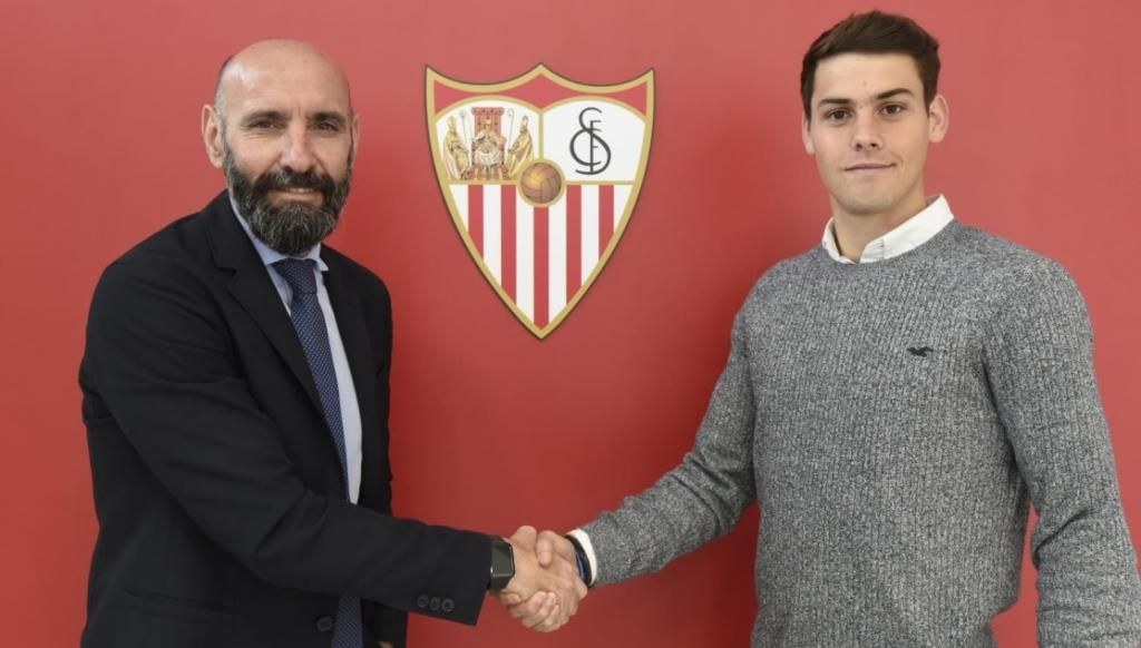 El Sevilla renueva a Javi Díaz: "Es un sueño hecho realidad"