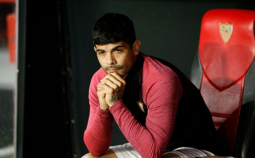 Banega, ante una compleja disyuntiva