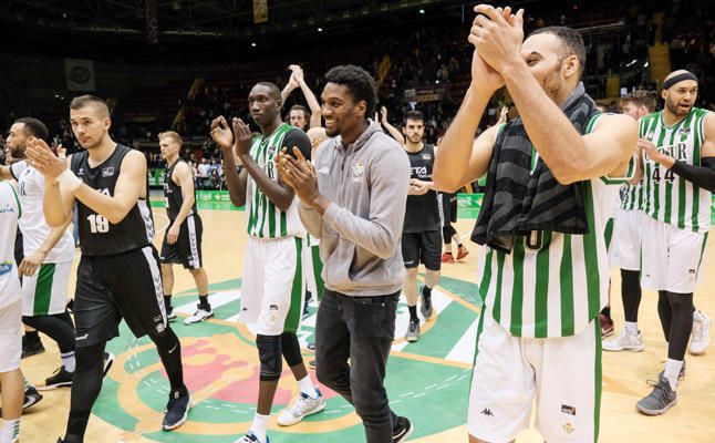 El Coosur Betis se asegura la permanencia en la ACB