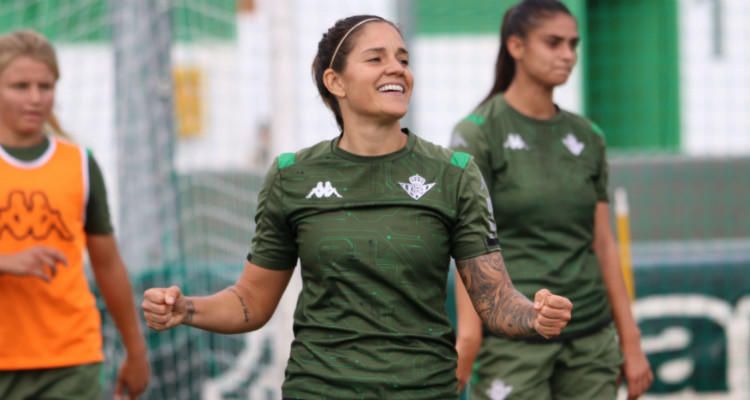 "O se reanudan la Primera división masculina y la femenina o se suspende todo"