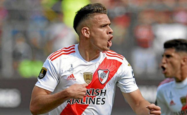 El Betis, atento al río revuelto de River para 'pescar' un delantero