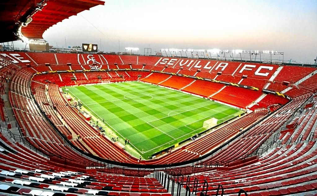 La final de la UEL en el Sanchez-Pizjuán se retrasa a 2022