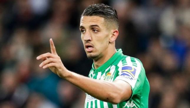 El Sporting cita a Feddal el lunes para la vuelta al trabajo y a su traspaso sólo le falta la oficialidad