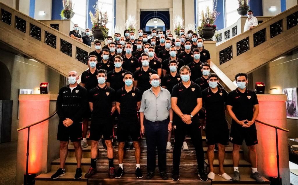 Un 'stage' de pretemporada del Sevilla donde el eterno rival