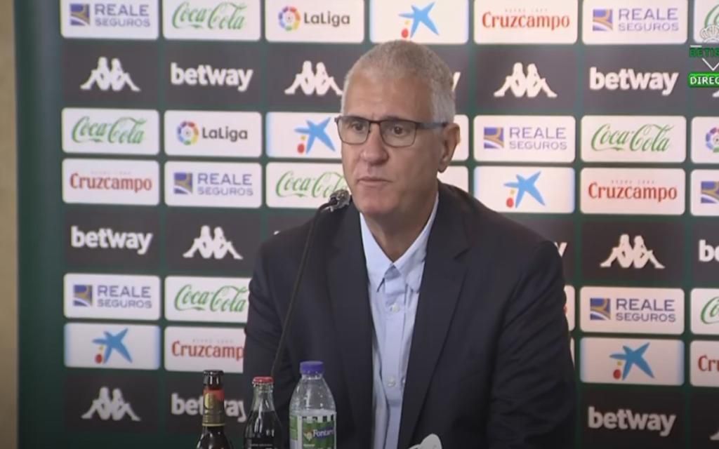 El objetivo de Cordón: retener a las estrellas e incorporar un jugador