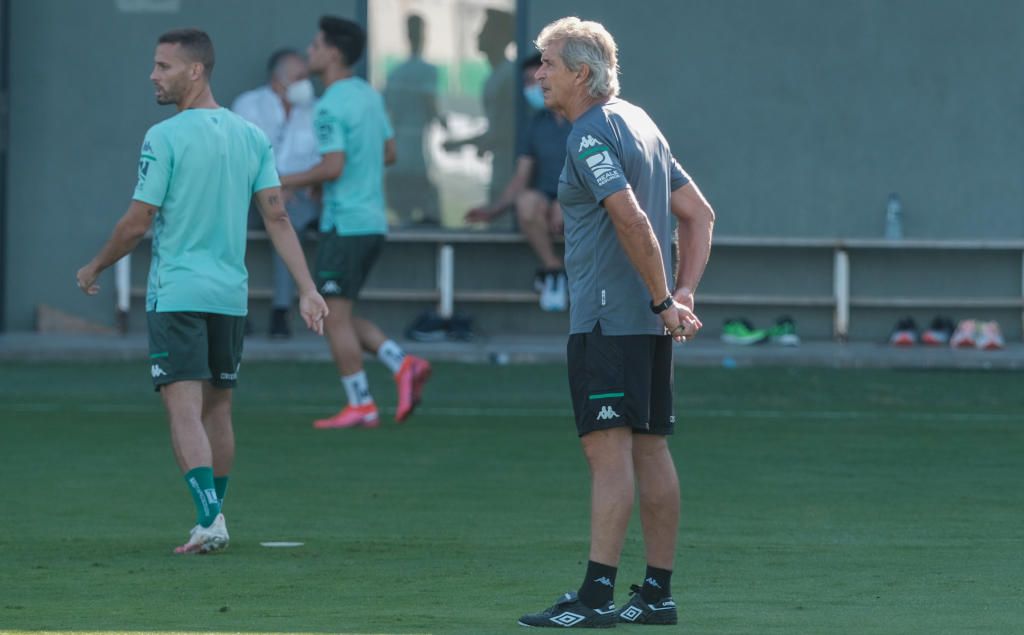 Pellegrini se sincera sobre Bravo, el Betis, el mercado y su futuro