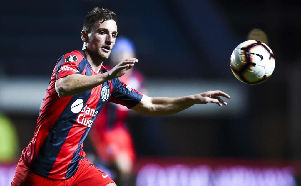 Pittón, el último para el lateral zurdo del Betis, que tiene un plan