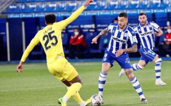 El Alavés, sobre Joselu: "Es intransferible"