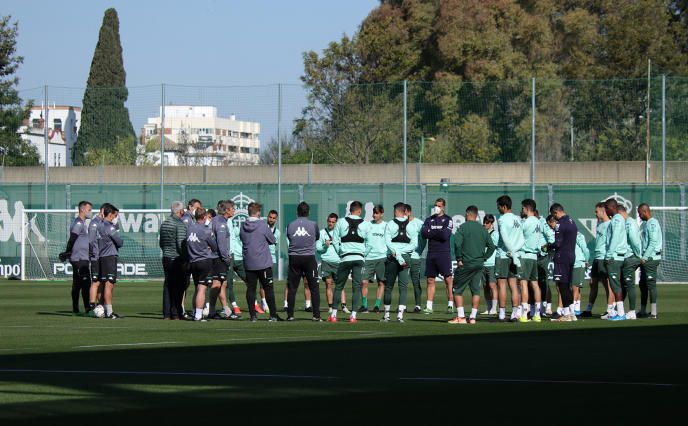 Test negativos y sin problemas para La Línea para jugar contra el Wolverhampton