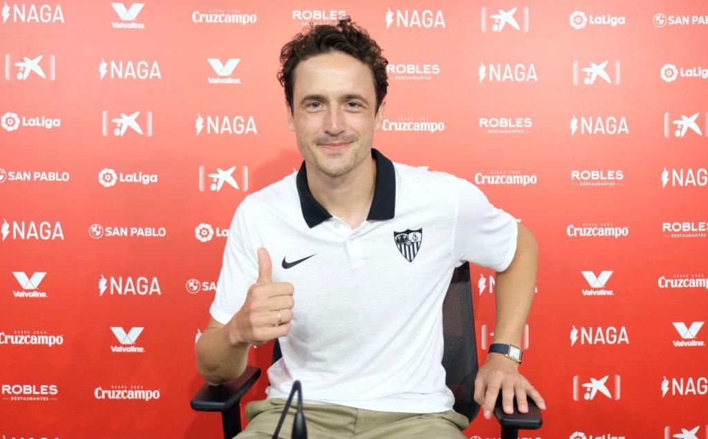 Delaney se apunta al Elche: "He venido a jugar aunque hay muy buenos centrocampistas"