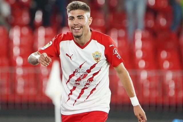 Alejandro Pozo desvela sus planes de futuro tras su cuarta cesión seguida, ahora en el Almería