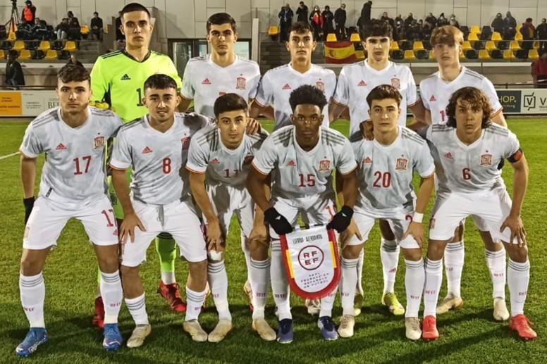 6-0. España sub 19, con el sevillista Juanlu y el cadista Bastida, golea a Azerbaiyán y sella el pase a la Ronda Elite