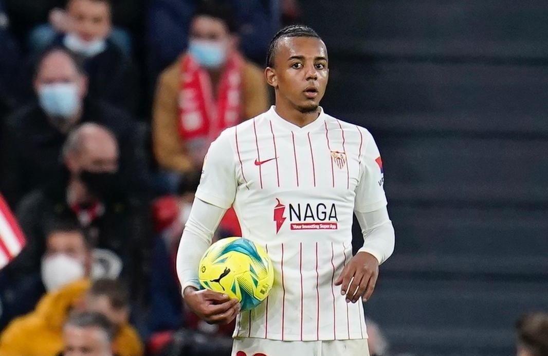 Koundé: "Les regalamos ocasiones y sufrimos, pero seguimos arriba"