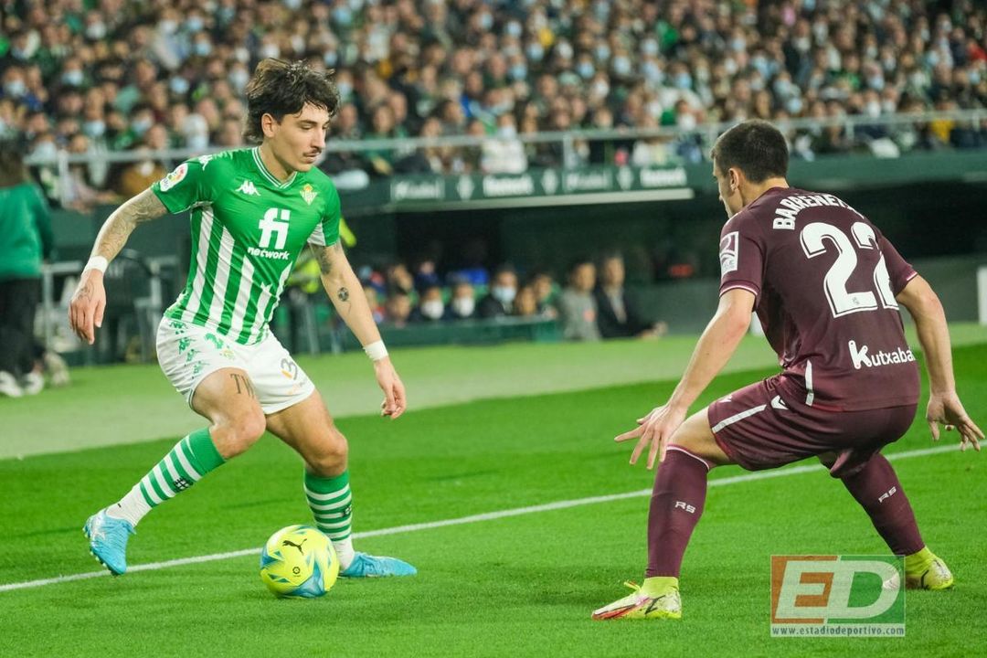Héctor Bellerín se olvida de Londres, es feliz en el Real Betis y tiene planes ambiciosos de futuro en verdiblanco