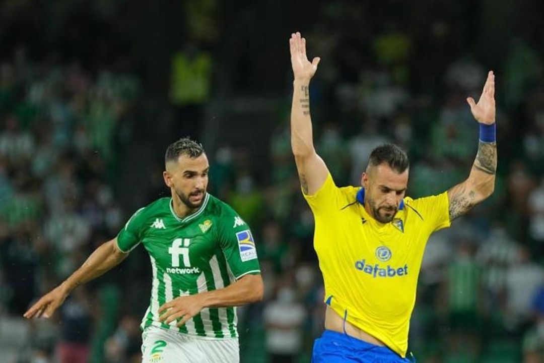 Montoya, operado, se convierte en baja de larga duración