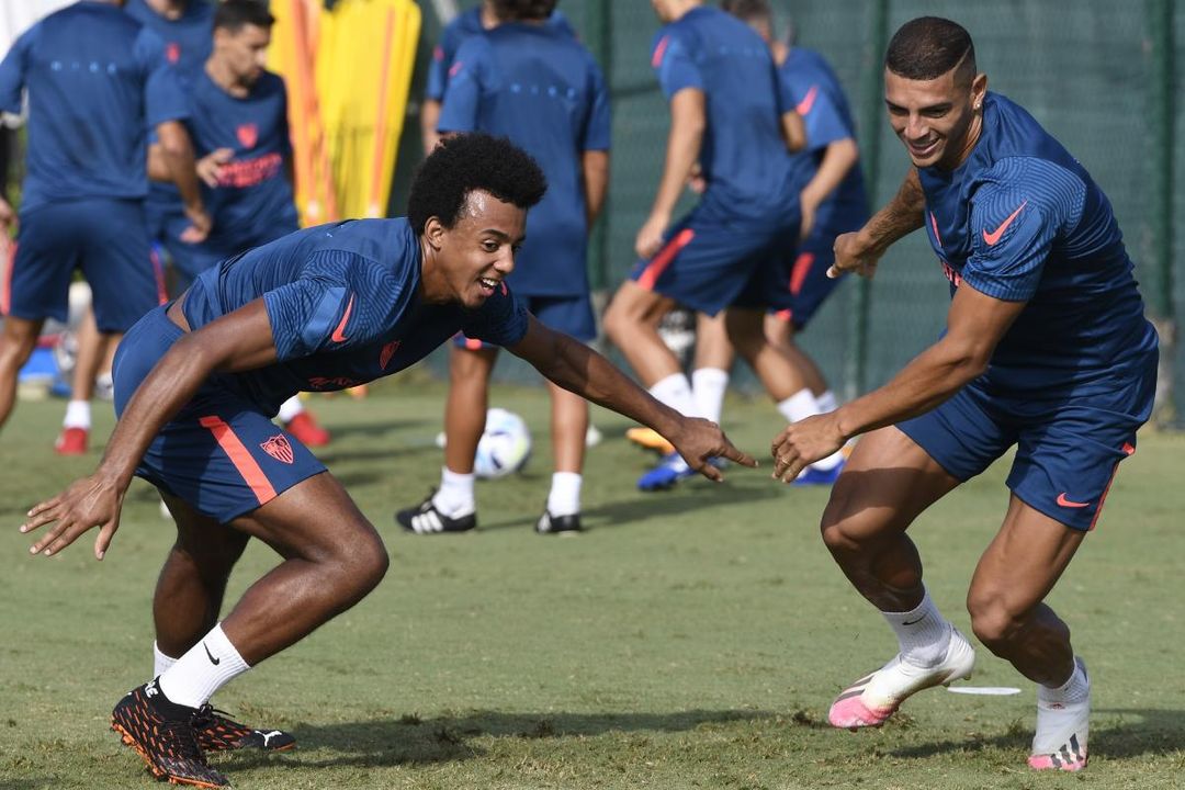 Tras rechazar 100 millones, el Sevilla FC se pregunta ahora cuánto tiempo más podrá retener a Koundé y Diego Carlos