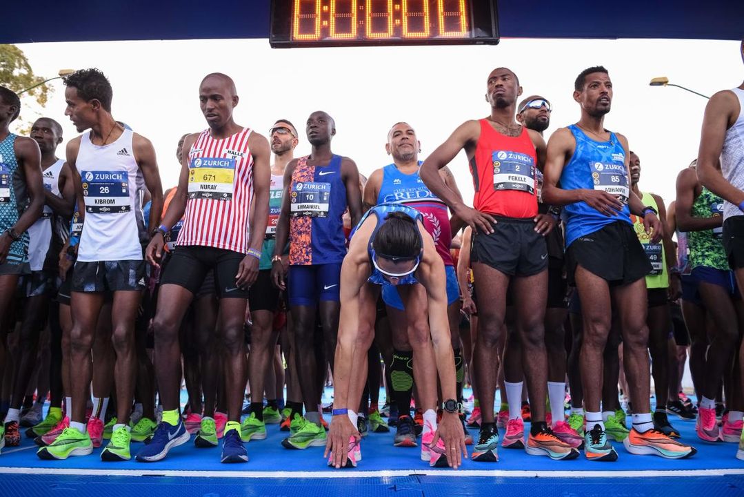 82 países, 3.150 atletas foráneos... el Zurich Maratón de Sevilla bate récords