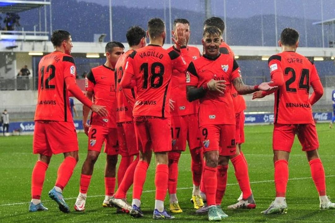 Amorebieta 1-2 Málaga: El Málaga gana y pega un golpe en la mesa de la permanencia