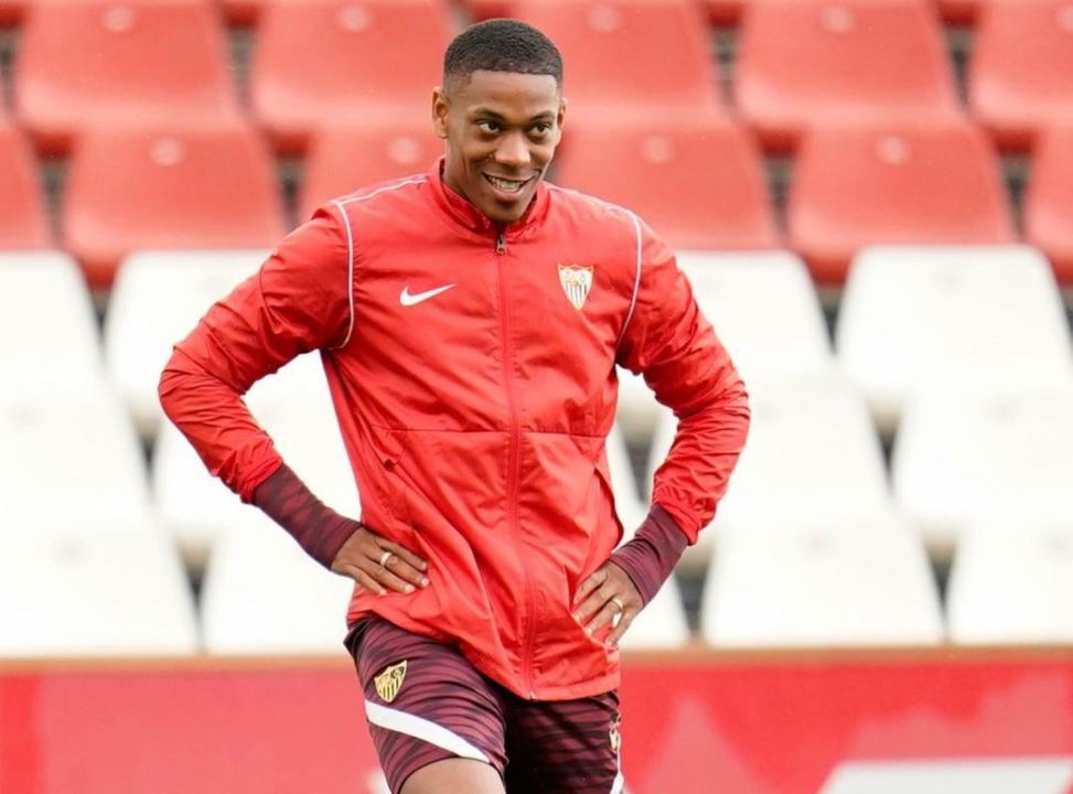 Martial: "Me siento muy feliz en el Sevilla"
