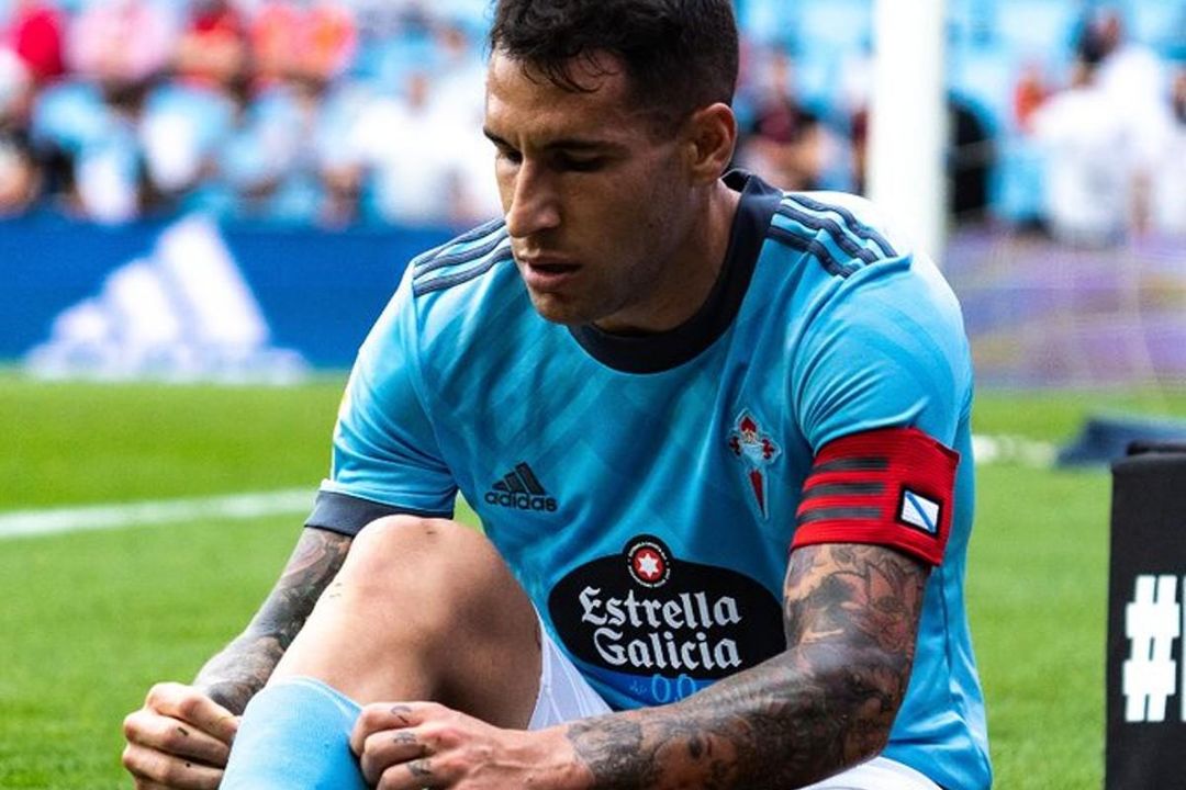 Hugo Mallo dice adiós a la temporada y desde Vigo culpan al Betis