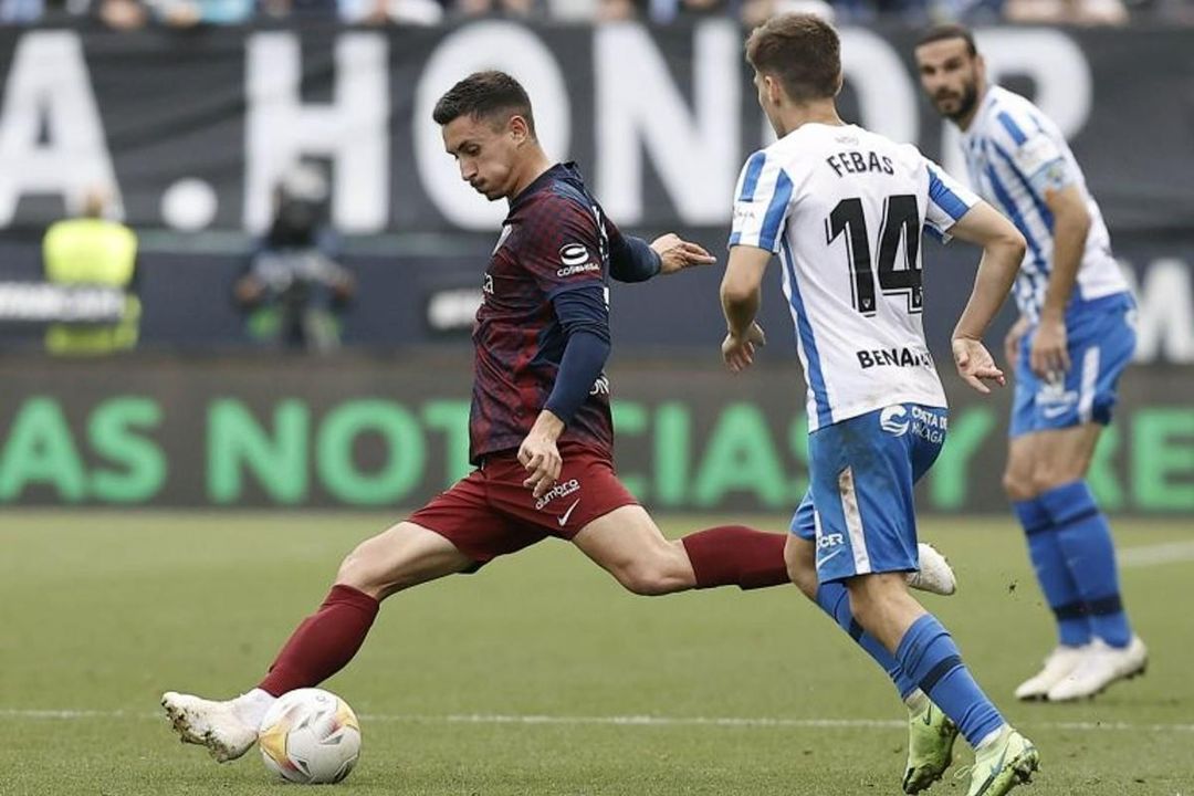 Febas, hundido tras la derrota: "No me puedo venir abajo"