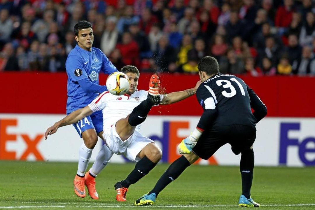 Caparrós lo vendió y Monchi lo recompró; hoy lucha por el Zamora y por convencer a Luis Enrique para la selección