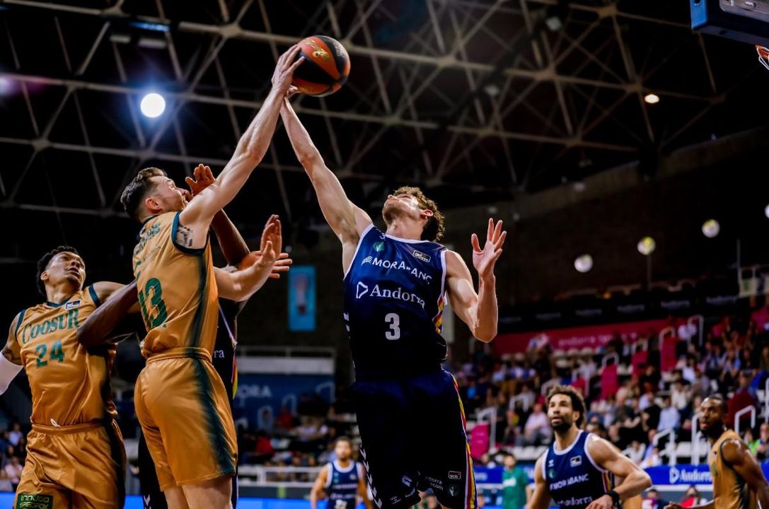El Betis está imparable, tres de tres en una semana (76-93)
