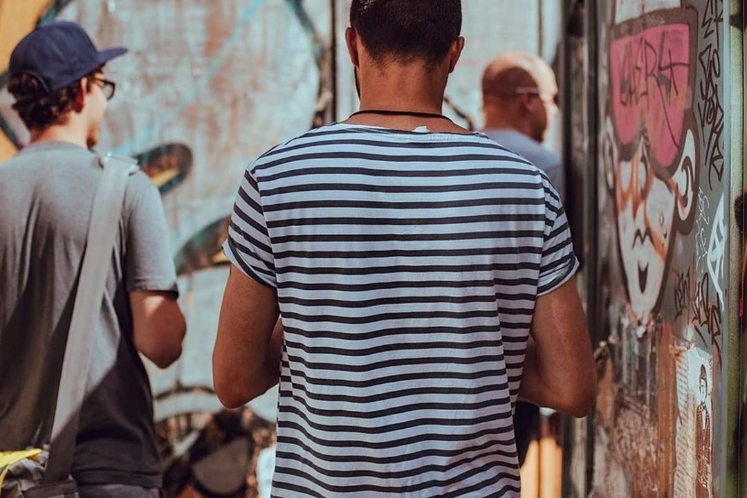 Hermandad fálica: El primer club de masturbación masculina en grupo llega a España