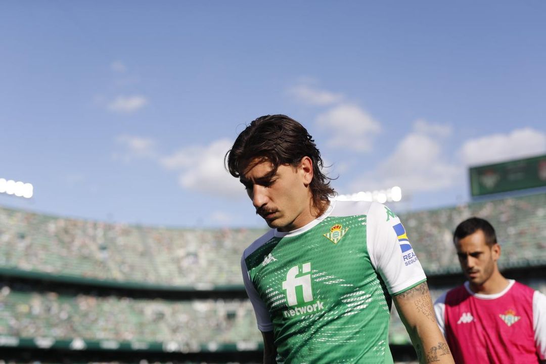 El entorno de Héctor Bellerín aclara el significado de sus lágrimas y su futuro en el Betis; y la magia que hizo Antonio Cordón