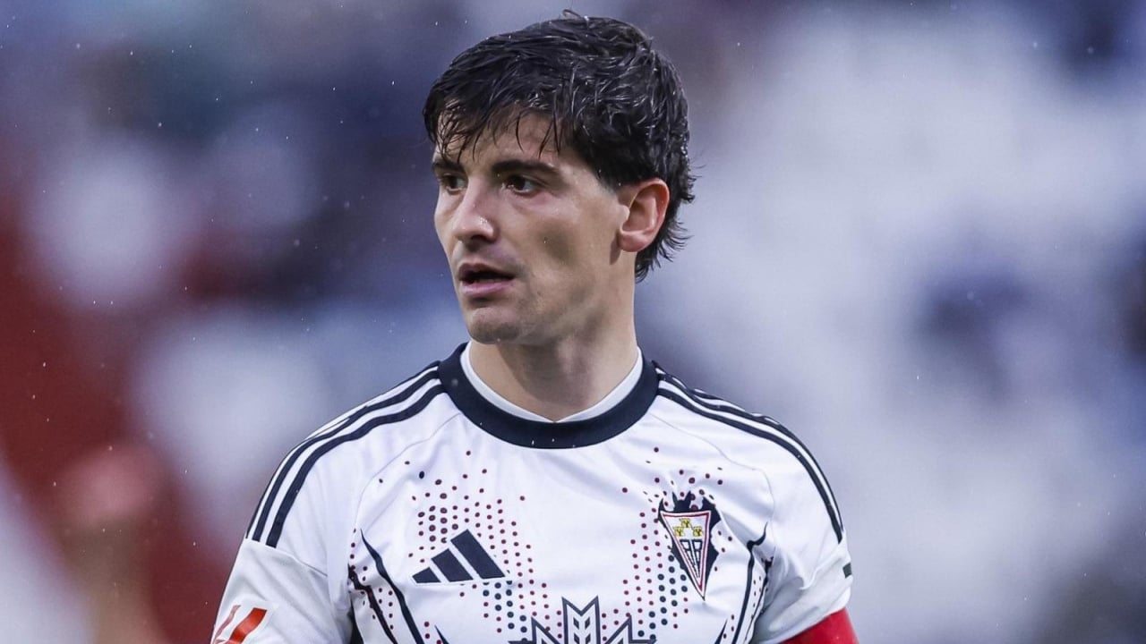 Riki Rodríguez firma con el Deportivo y reforzará el centro del campo desde verano