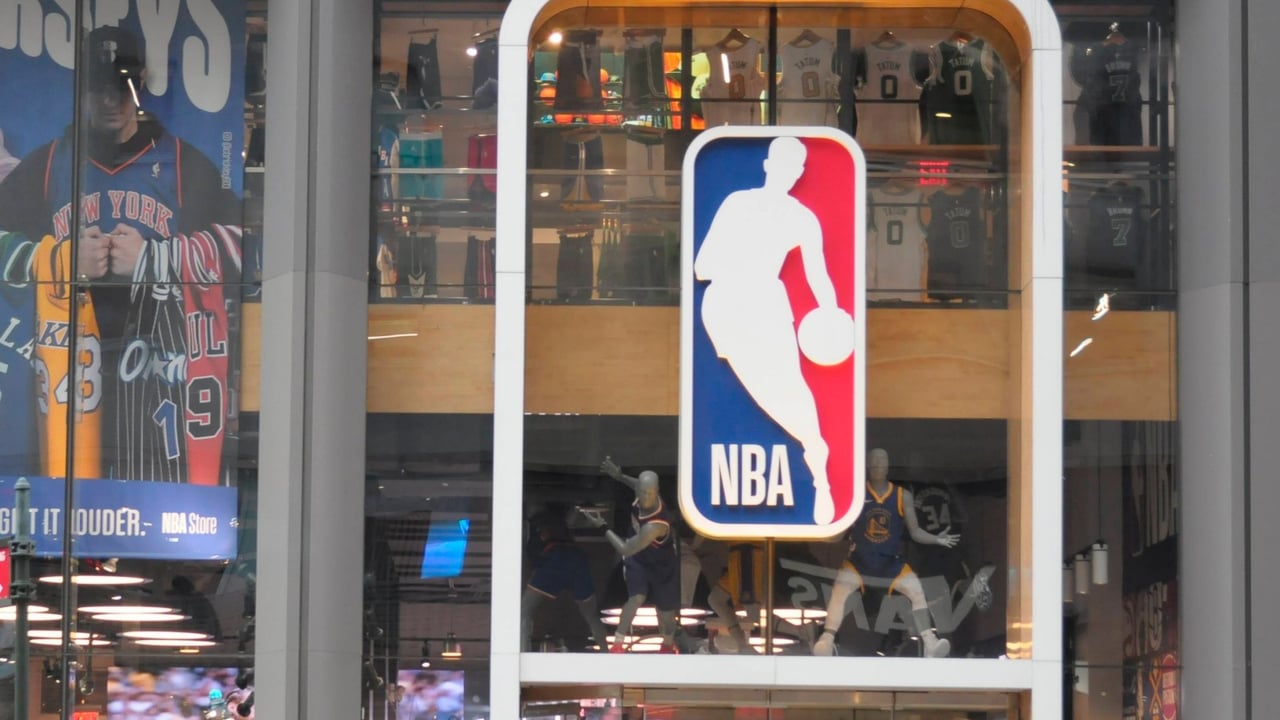 Jarro de agua fría para la NBA Europa: "Se ha vuelto más complicado por el avance de los dos proyectos"