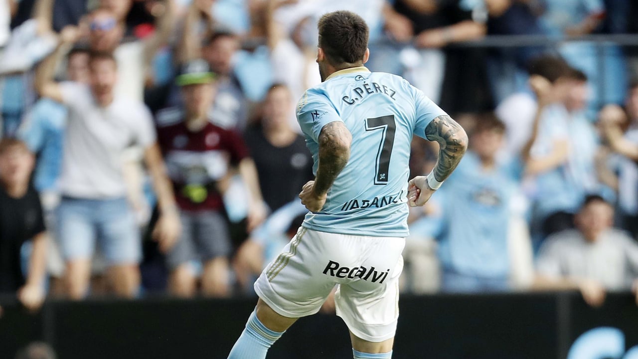 La Roma rechaza la primera oferta del Celta por Carles Pérez