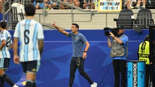 Scaloni recuerda el 'Gol del Siglo' de Maradona ante Inglaterra a 40 años del México 86