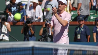 Sinner arrasa a Zverev y ya espera a Alcaraz en Indian Wells