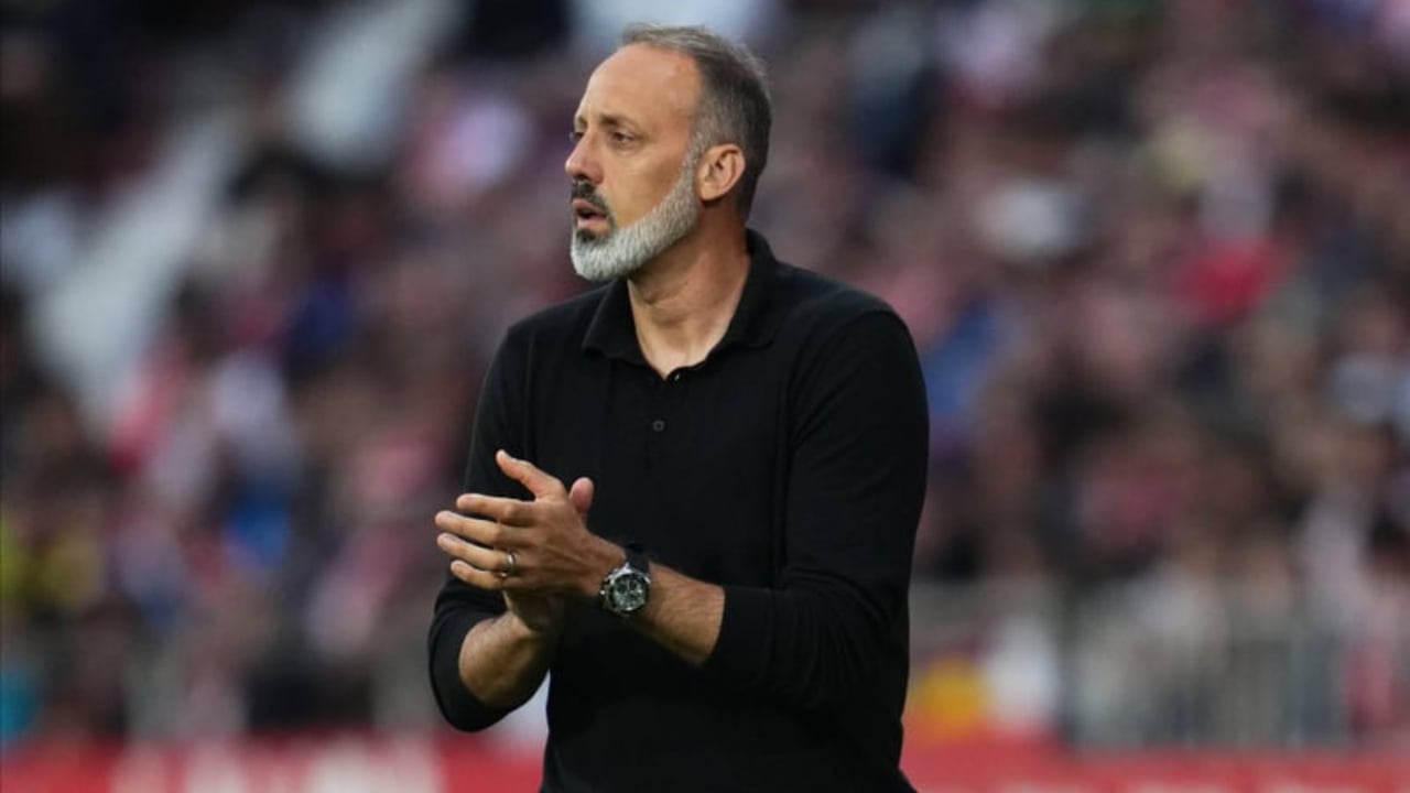 Matarazzo explica su sorprendente decisión con Remiro en la Real Sociedad