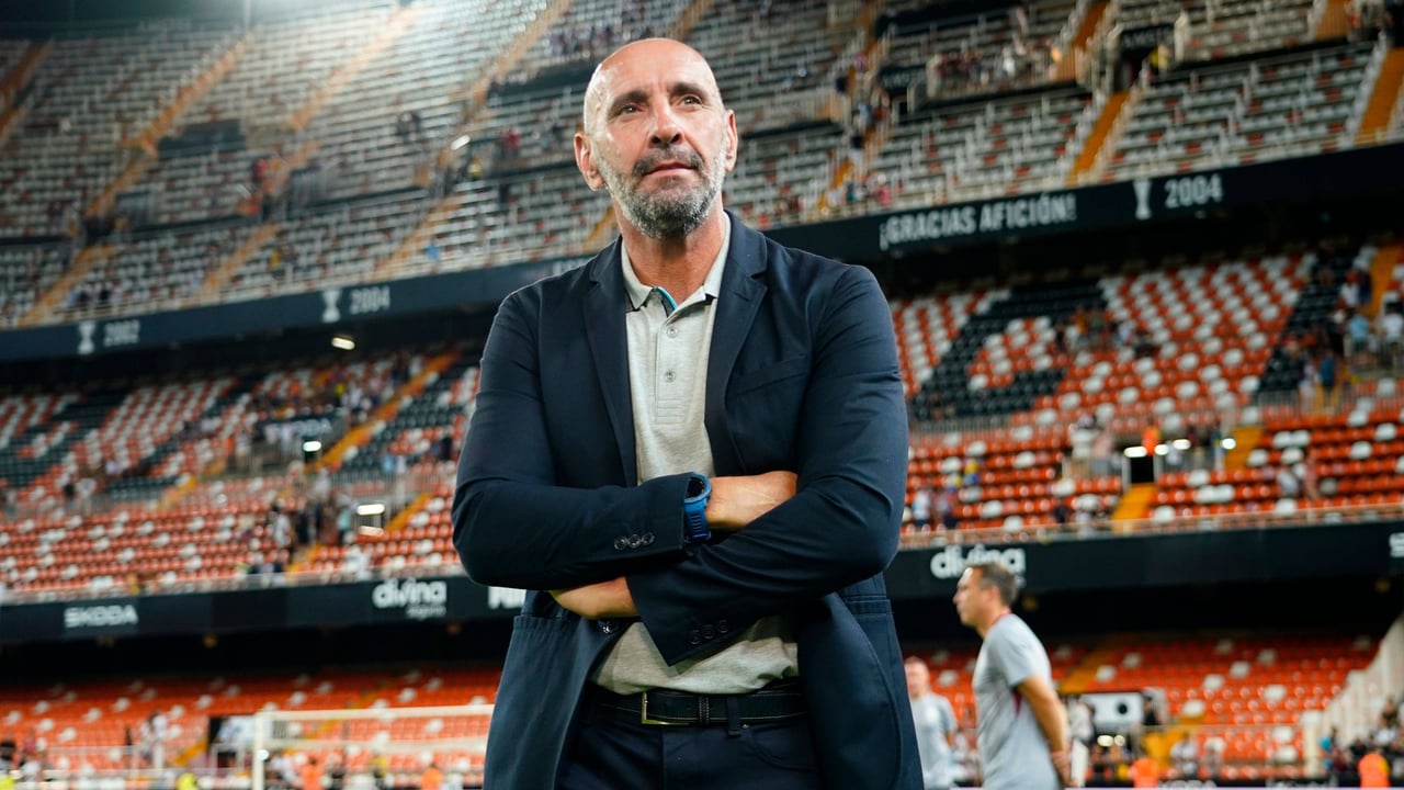 Monchi deja la puerta abierta a un posible fichaje por el Valencia: "Es una bonita ciudad y el cuarto mejor equipo de España"