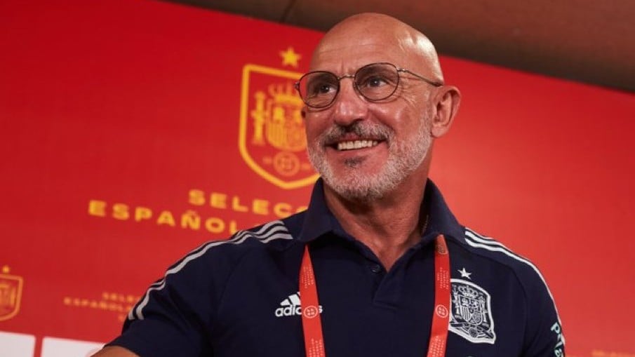 Primeras voces contra Luis de la Fuente