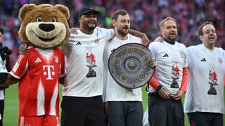 El Bayern Múnich se proclama campeón de la Bundesliga y apunta al triplete