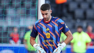 El vestuario de España resta importancia al error de Joan García en el gol de Irak: "Sabemos el portero que es"