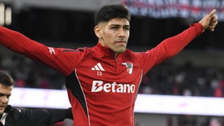 El Betis irrumpe en la carrera por Lautaro Rivero por si sale Natan